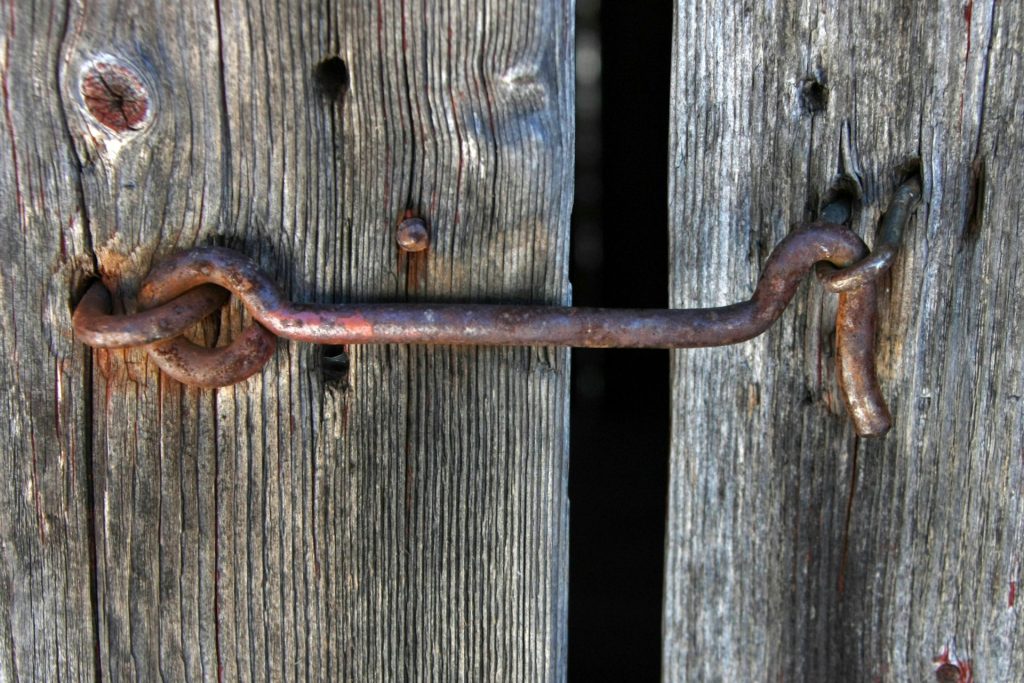 UseDashboardData — prosty hook do Twojego dashboardu w React